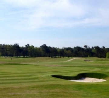 Play golf at ‘Scherpenbergh’