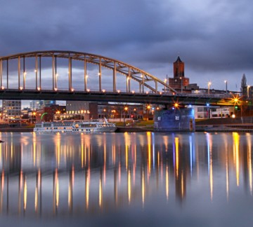 Arnhem (± 24km.)
